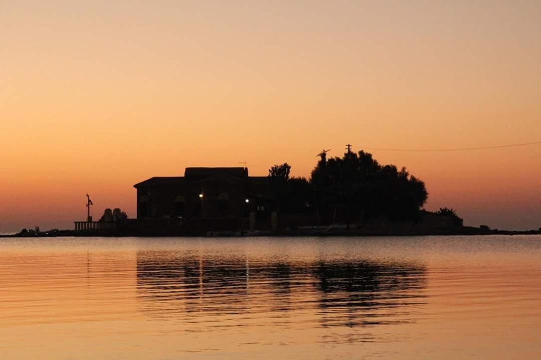 Casa Viale Lido Villa Marzamemi Exterior foto